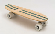 Banwood Skateboard green - Jack and Willow 